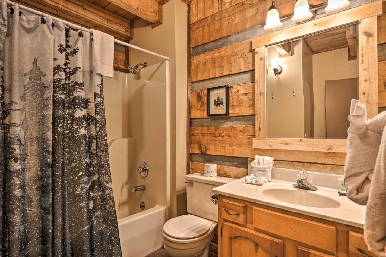 Gatlinburg Escape With Hot Tub, Deck And Mtn View Villa Ngoại thất bức ảnh