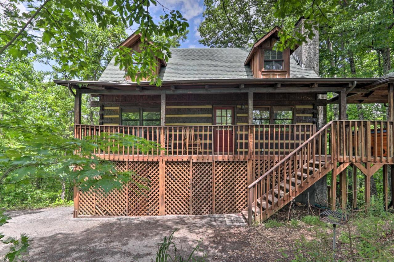 Gatlinburg Escape With Hot Tub, Deck And Mtn View Villa Ngoại thất bức ảnh