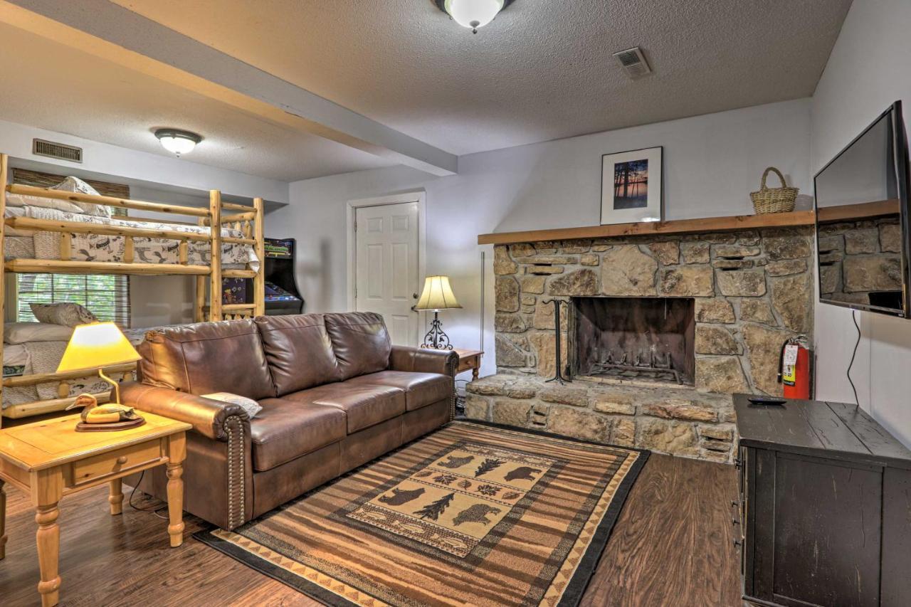 Gatlinburg Escape With Hot Tub, Deck And Mtn View Villa Ngoại thất bức ảnh